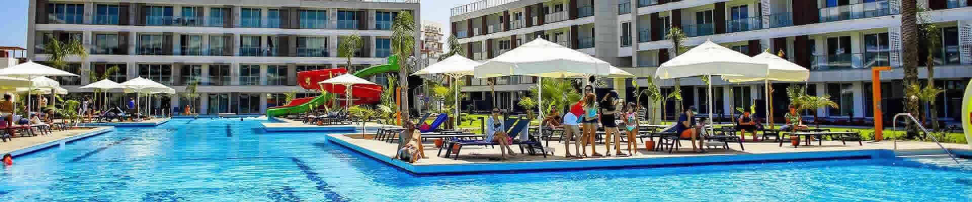kuzey kıbrıs iskele long beach'de satılık 2+1 tatil evleri